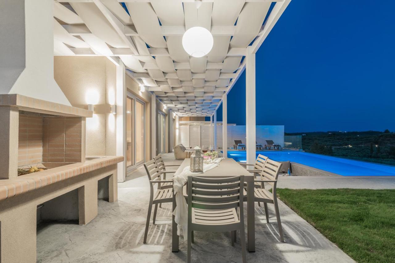 Spartakos Luxury Villa 2 Koukounariá Esterno foto